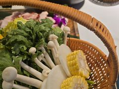 -椰子湾·海南火锅·糟粕醋·椰子鸡(正大广场店)