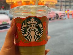 -星巴克臻选(盐城金鹰聚龙湖店)