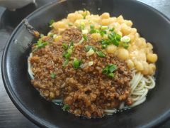 招牌豌杂面-丽影重庆小面(定西路店)