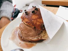 黑头仔菠萝包-怪 kafe.