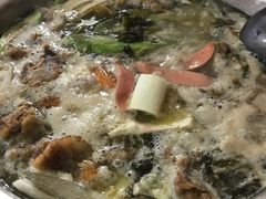 -泸州酸菜豆花火锅川师店