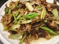 -环宇草鸡店·特色炒鸡