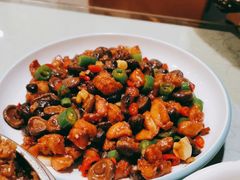 房县小花菇-美味故事特色餐厅(汉阳郭茨口店)
