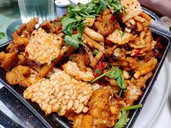 大盘牛蛙-大城小院饭店(博隆广场虹桥店)