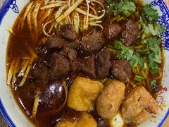 -鹍记特色牛杂面