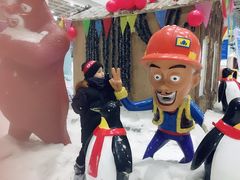 -乔波室内滑雪场