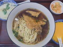 -百年老字号·观振兴蟹黄面·三虾面·苏式面(观前街富仁坊巷店)