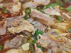 -老味道遵义虾子羊肉粉(兴关路店)