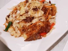 泡菜牛肉炒粉丝-鹿港小镇(金虹桥国际中心店)