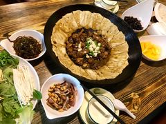 -每食每刻·皖北新民地锅鸡
