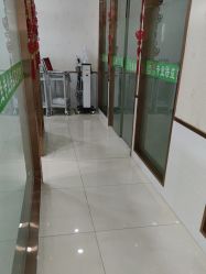 -苗医生专业祛痘·皮肤管理
