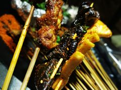 何师烤排-何师烧烤Pro ·江湖川菜·小龙虾·精酿(太古里旗舰店)