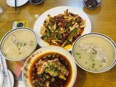 -易老妈蹄花.特色川菜(人民公园总店)