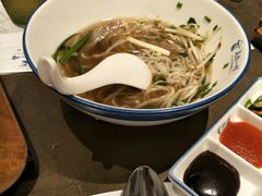 -美奈小馆·越南料理(中航城君尚购物中心店)
