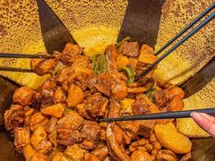 -山河屯铁锅炖·非遗东北菜(南山店)