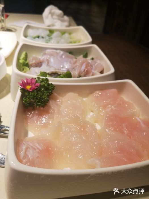 海底捞火锅(百脑汇店)捞派巴沙鱼片图片