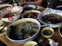 -去吃小龙虾·江湖菜·烧烤(南滨路店)