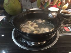 原味三黄鸡-东椰·海南椰子鸡火锅(朝阳门店)