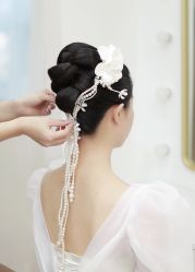 -洋洋婚纱品牌集合店