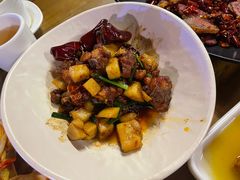 -隔壁老王·家常云南菜(花巷店)