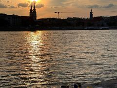 -多瑙河畔鞋履雕塑