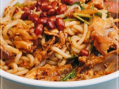 -灵芝妹子海鲜米线(劳动公园店)