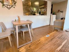 用餐区-春笙食堂.丼饭拉面寿司(GOGO新天地店)