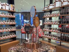 -Laderach 莱德拉(上海环贸iapm店)