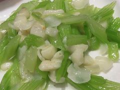 西芹百合-大鸿运酒店·苏州菜·松鼠桂鱼(观前街店)
