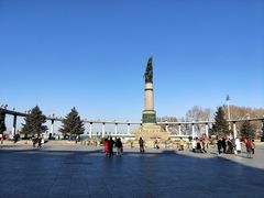 -人民防洪胜利纪念塔