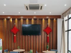 -赫尔森口腔·牙齿种植修复