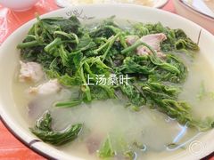 -银峰农庄·特色烧鸡·鲜无花果浸鸡