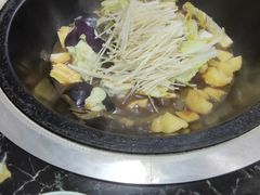 -边江铁锅炖鱼(振八街店)