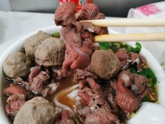 牛丸牛展肉粉-菜忠潮州牛肉店(岗厦店)