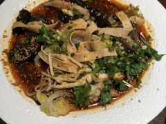 -成都你六姐·牛肉冒菜(城市集市合生汇店)