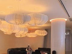 -涨巢·潮玩水疗局