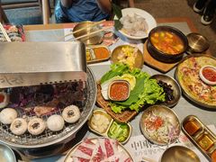 -草家酱蟹炭火烤肉店(珲春南路一店)