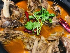 -沪小胖·小龙虾·蓝龙王(八佰伴店)