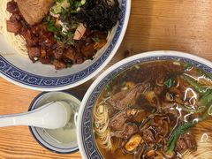 -沪西老弄堂面馆(定西路店)