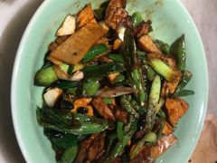 小炒肉-弄堂里(西溪龙湖天街店)