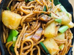 铁锅炖肉焖面-嘉和一品粥(魏公村店)