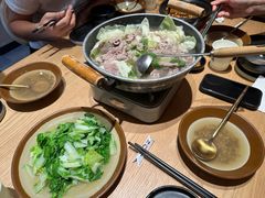 -川堂风·跷脚牛肉·乐山爆炒(宝山日月光店)