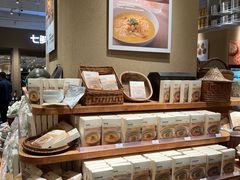 -七鲜超市(瑞虹天地太阳宫店)