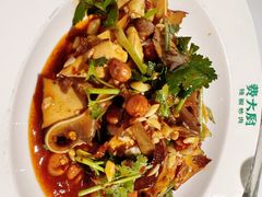 -费大厨辣椒炒肉(高铁吾悦广场店)