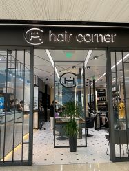 -HAIR CORNER