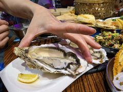 -蚝堡海鲜·威海菜·海肠捞饭·烧烤·亚洲吃蚝公司(幸福门店)