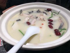-老阿爸鲜鱼土菜(昆山花桥店)