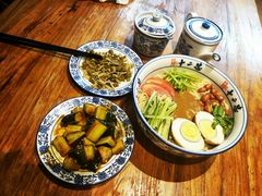 -十二忠手拉面(燎原街店)