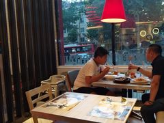-必胜客(悦荟店)