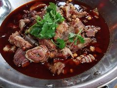 -大众跷脚牛肉馆·非遗传承单位(峨眉山店)